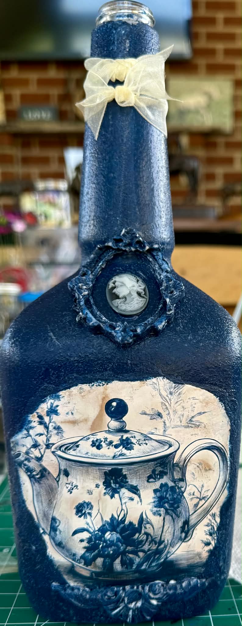 Tea pot Blue