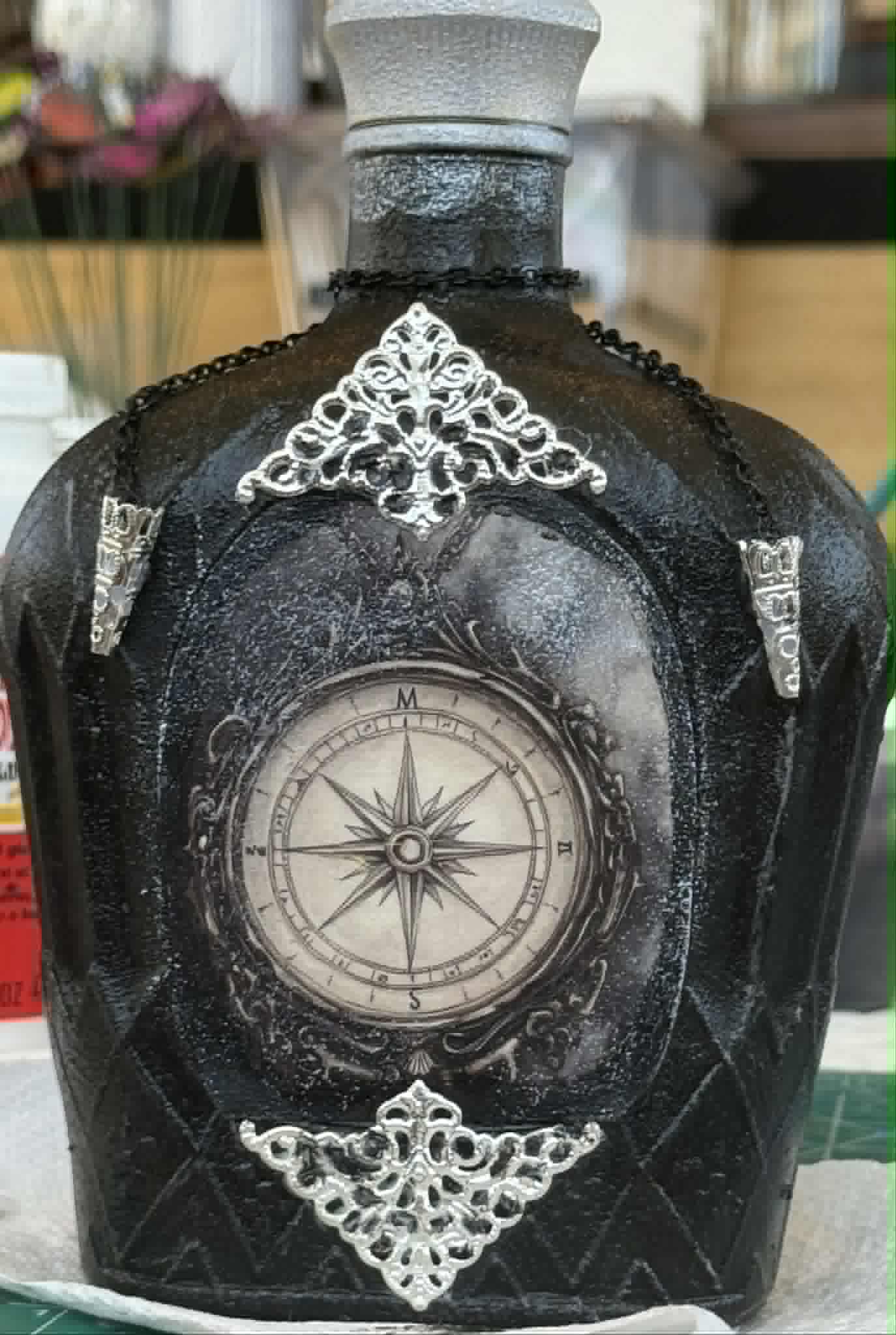 Compass Black